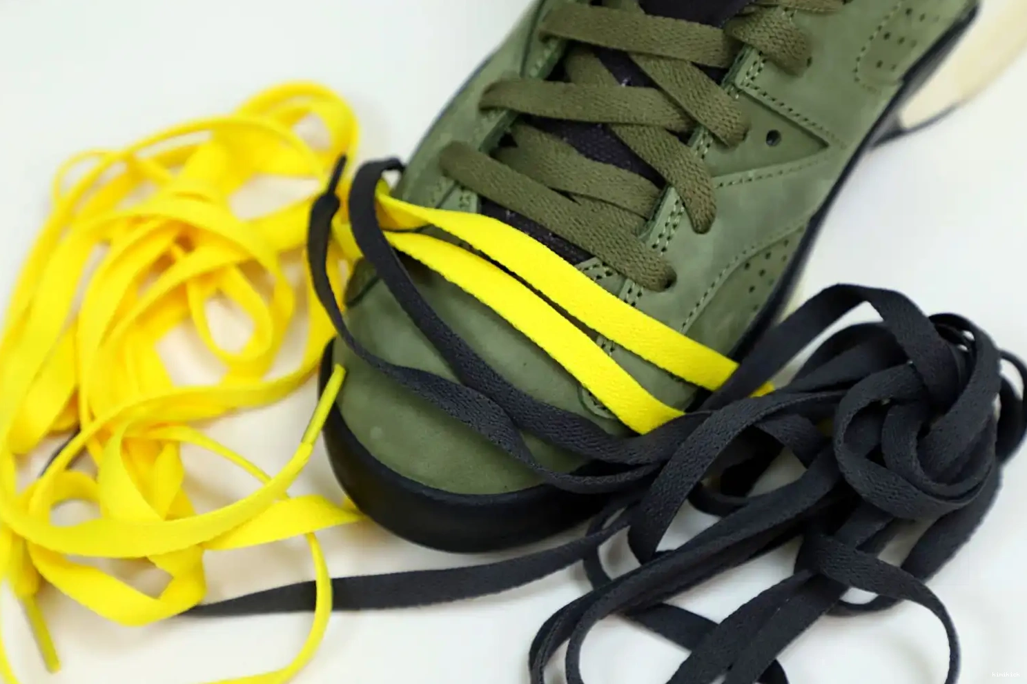Kimikick SCOTT 'OLIVE' AIR TRAVIS RETRO JORDAN 6 X 0503